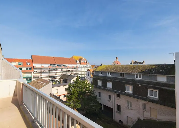 Apartment T2 Au Centre Du Touquet, Balcon Et Confort - Fr-1-821-33 Le Touquet